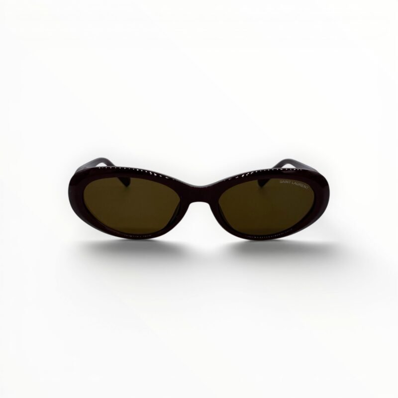 Miu Miu rafinuar, detaje femërore