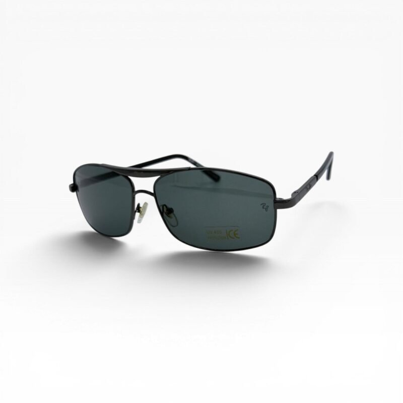 Ray-Ban sportiv, detaje moderne