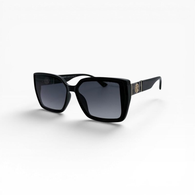 Burberry klasik, detaje tartan