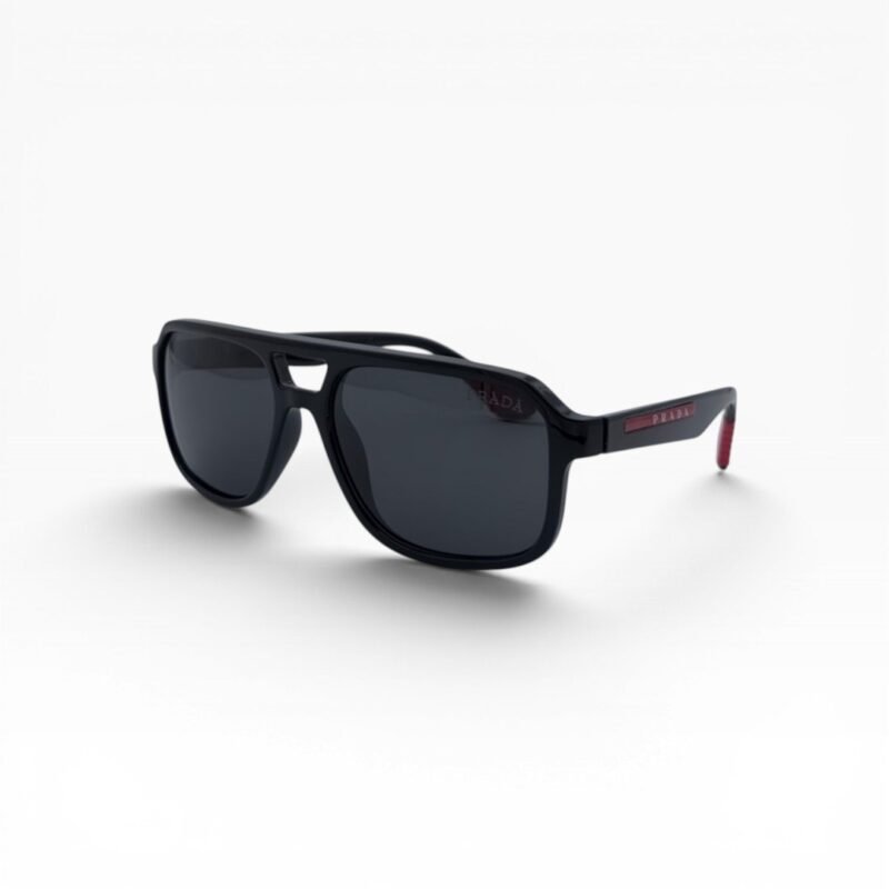 Prada linja të pastra, material premium